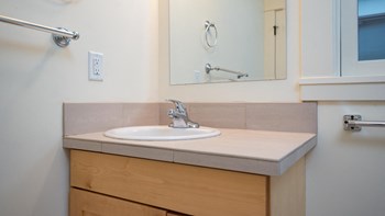 Move the House | Duplex Bathroom - Photo Gallery 17