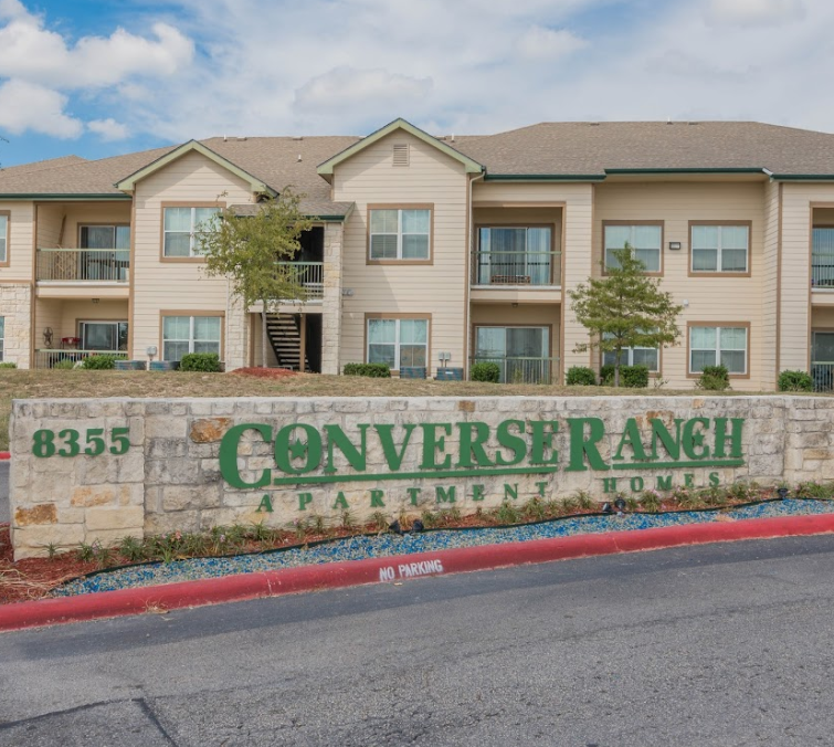 Converse Ranch Apartments in Converse, TX
