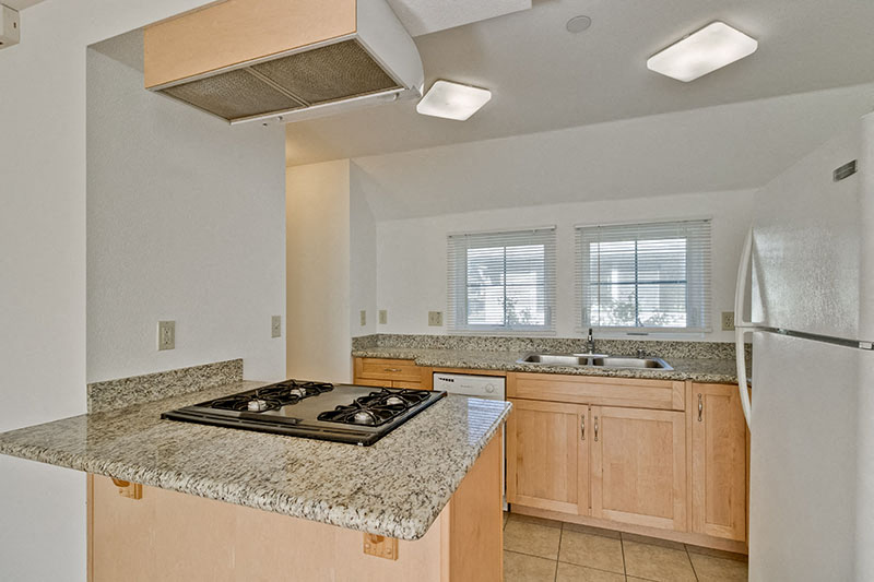Clay Street Residences | Kitchen