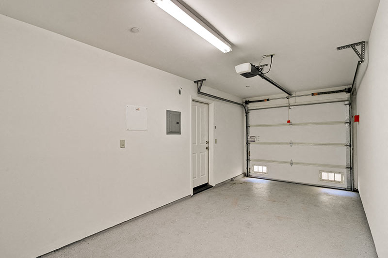 Clay Street Residences | Garage