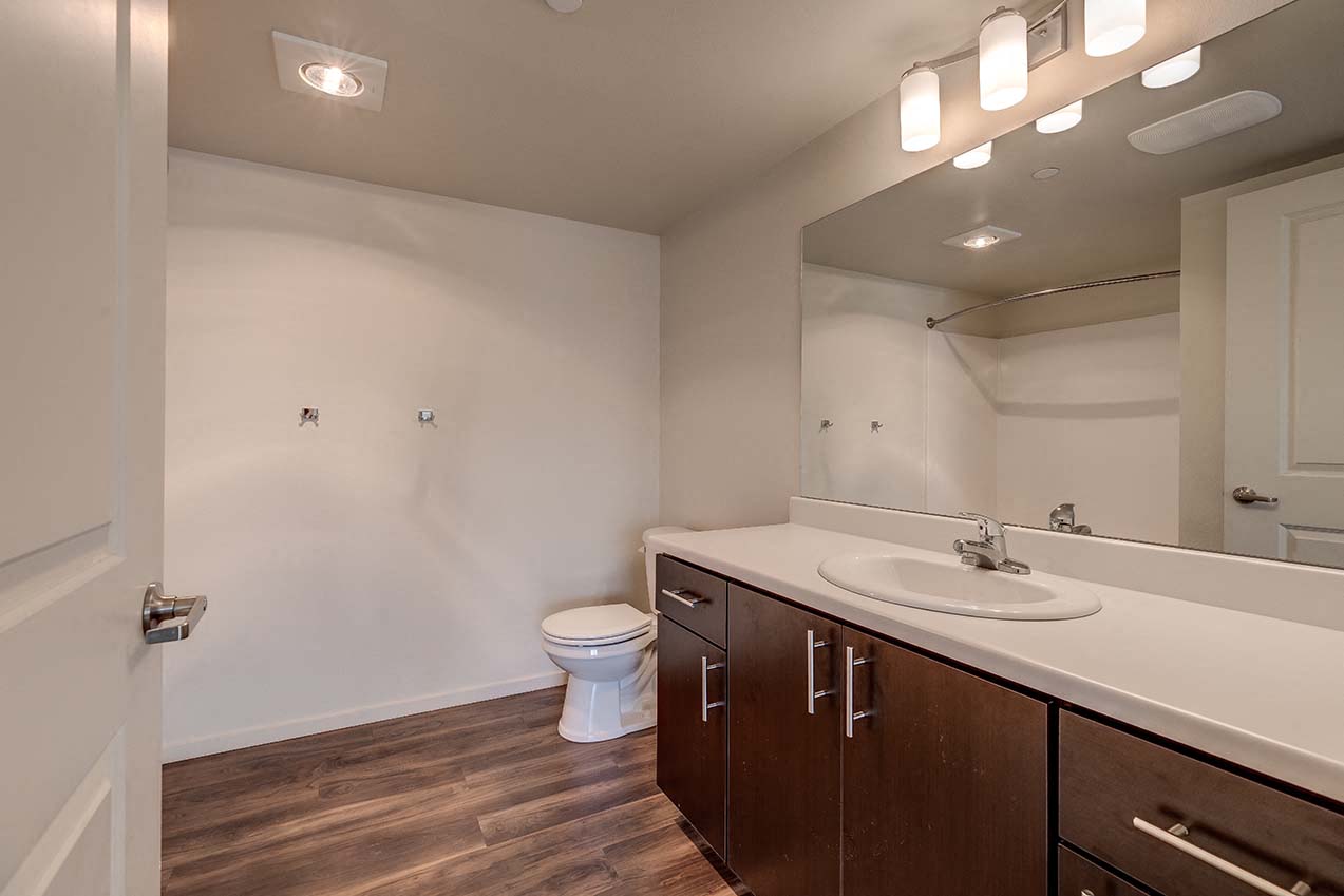 Gateway by Vintage l Bathroom