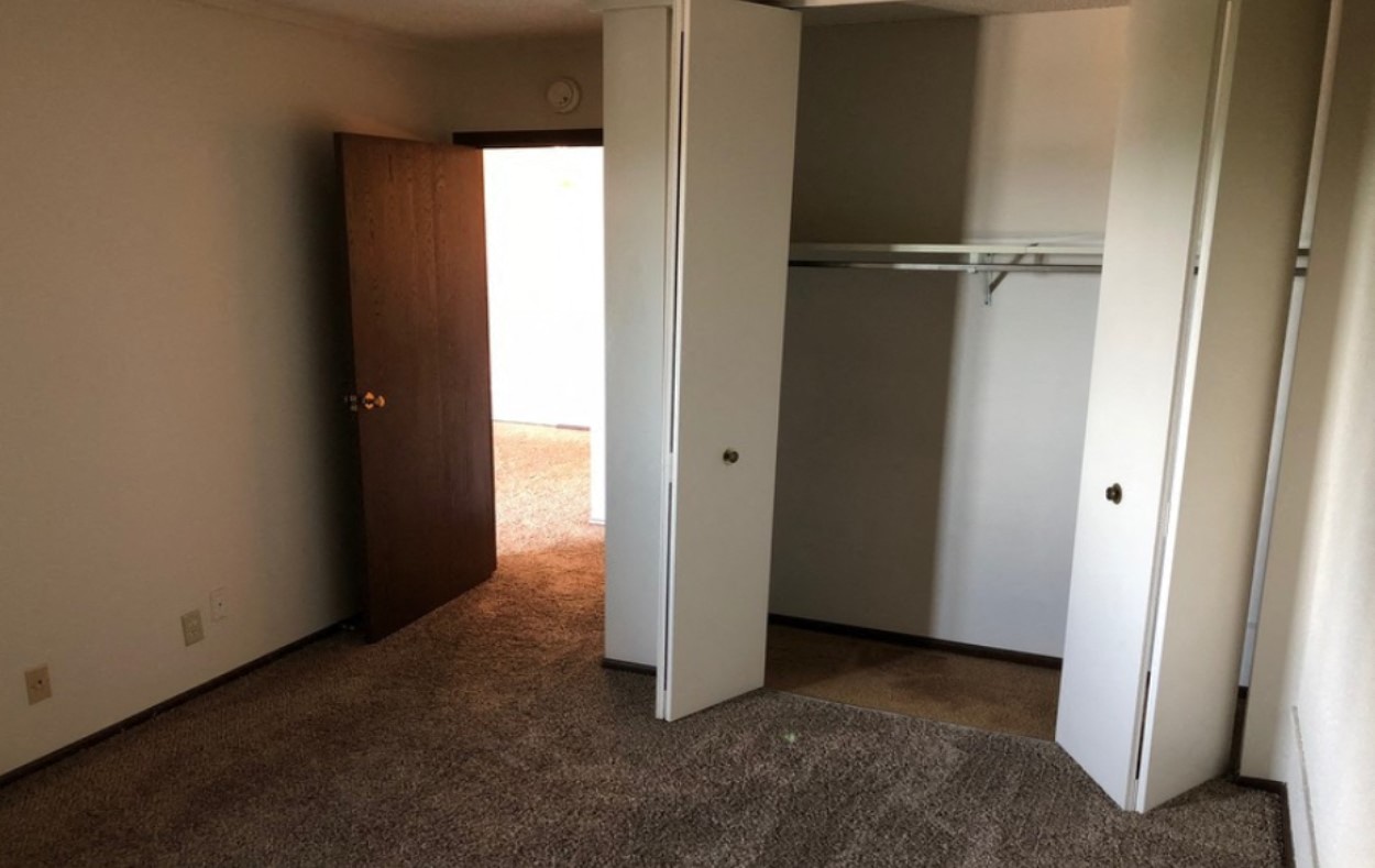 Portland Manor Apartments In Duluth Mn