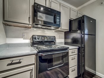 825 Johns Road 1-3 Beds Apartment for Rent - Photo Gallery 4