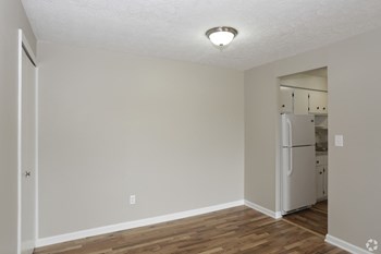 624 Highland Dr. 1-2 Beds Apartment for Rent - Photo Gallery 10