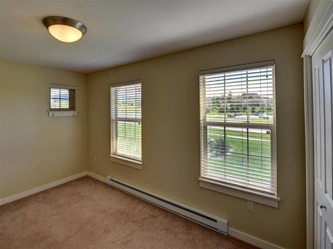Bedroom with a view at Saddleview Apartments, Montana, 59715