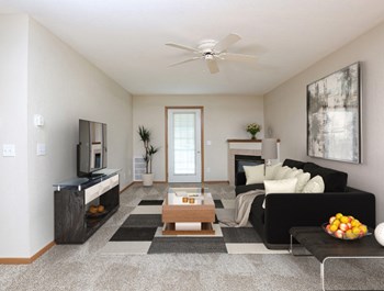 800 Ryan Dr 2-3 Beds Apartment for Rent - Photo Gallery 2