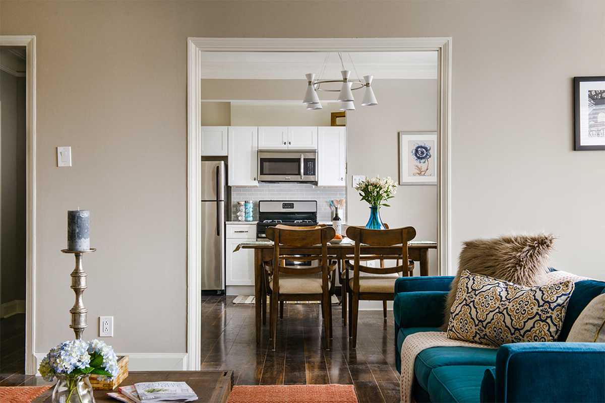 Alden Park living room.