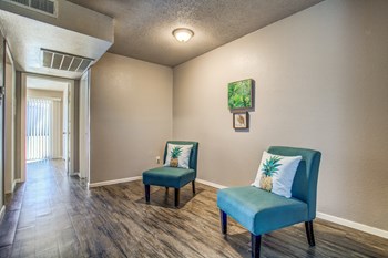 11300 Roszell St 1-2 Beds Apartment for Rent - Photo Gallery 5
