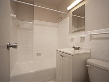 3210 Wisconsin Ave. NW Studio-2 Beds Apartment for Rent - Photo Gallery 9