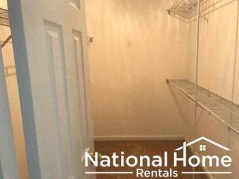 240 Crimson Oak Dr 3 Beds House for Rent - Photo Gallery 20