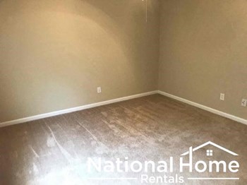 240 Crimson Oak Dr 3 Beds House for Rent - Photo Gallery 15