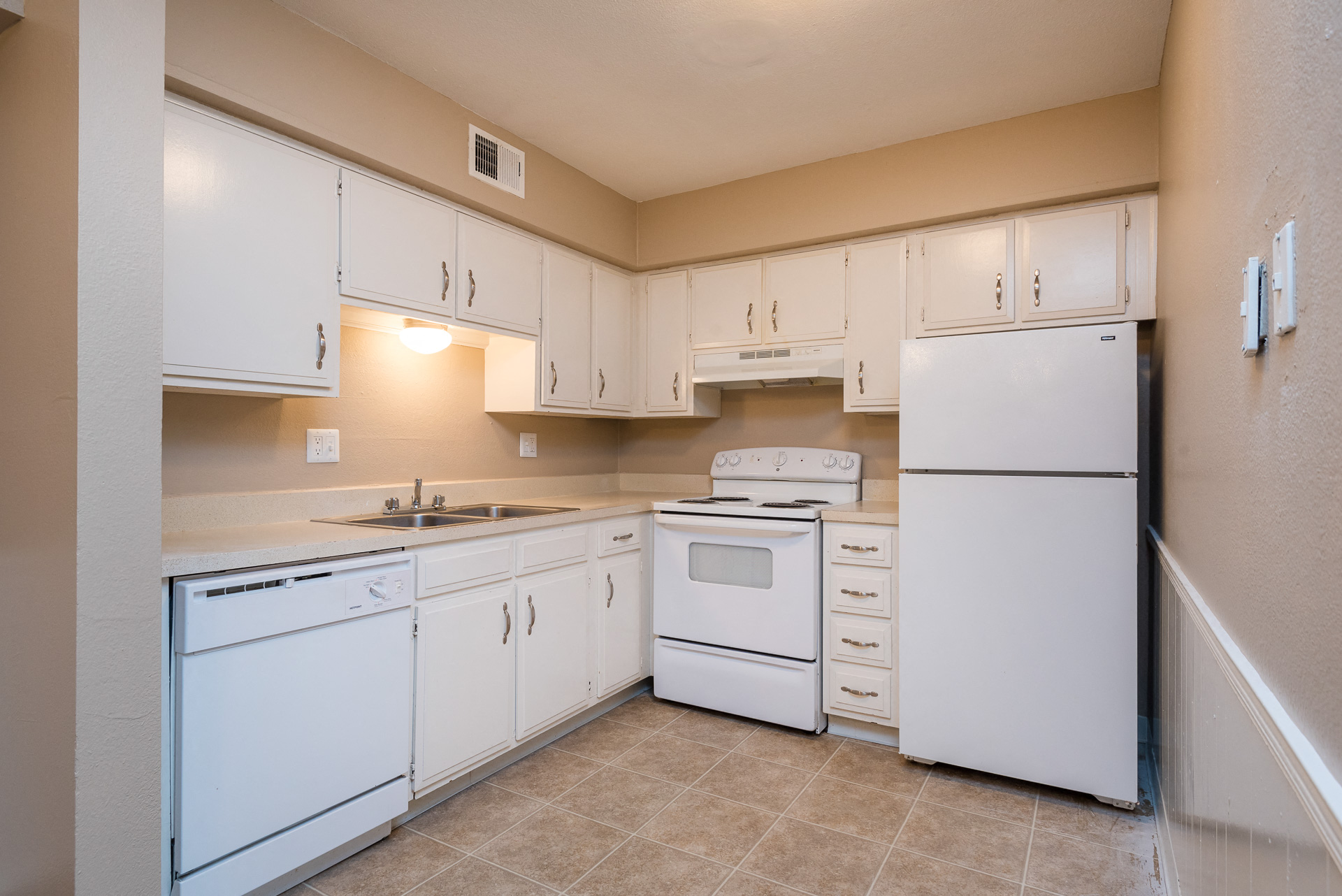 Arbor Square Apartments 7613 Flint Street Shawnee Mission Ks Rentcafe