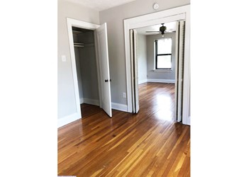 3654 Middleton Ave - 353 McAlpin Avenue Studio-2 Beds Apartment for Rent - Photo Gallery 4