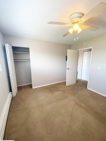 700 & 714 Riddle Road 1-2 Beds Apartment for Rent - Photo Gallery 5