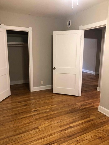 404-420 Ludlow Avenue Studio-2 Beds Apartment for Rent - Photo Gallery 2