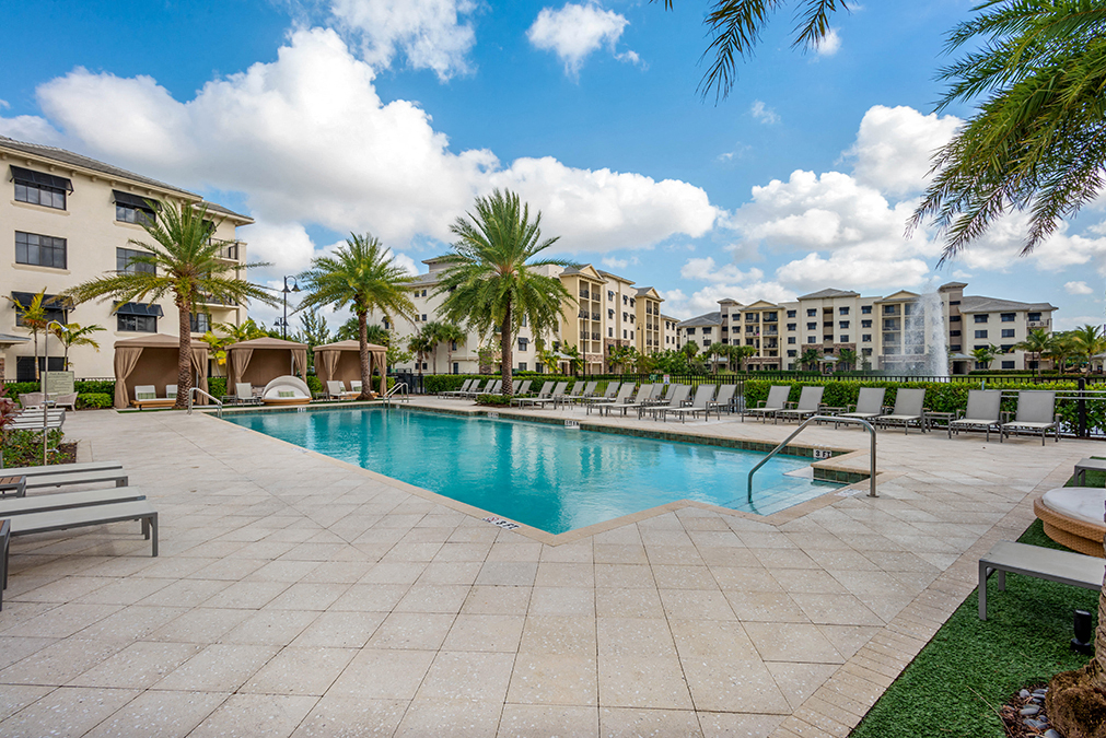 Bell Plantation Pool