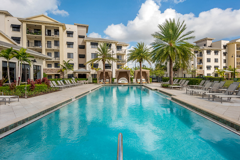 Bell Plantation Pool