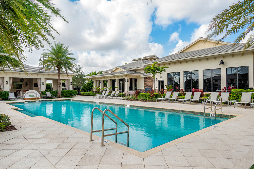 Bell Plantation Pool