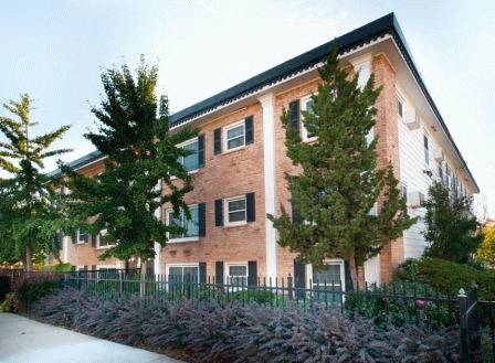 Portland Gardens: 2828 Portland Avenue Building