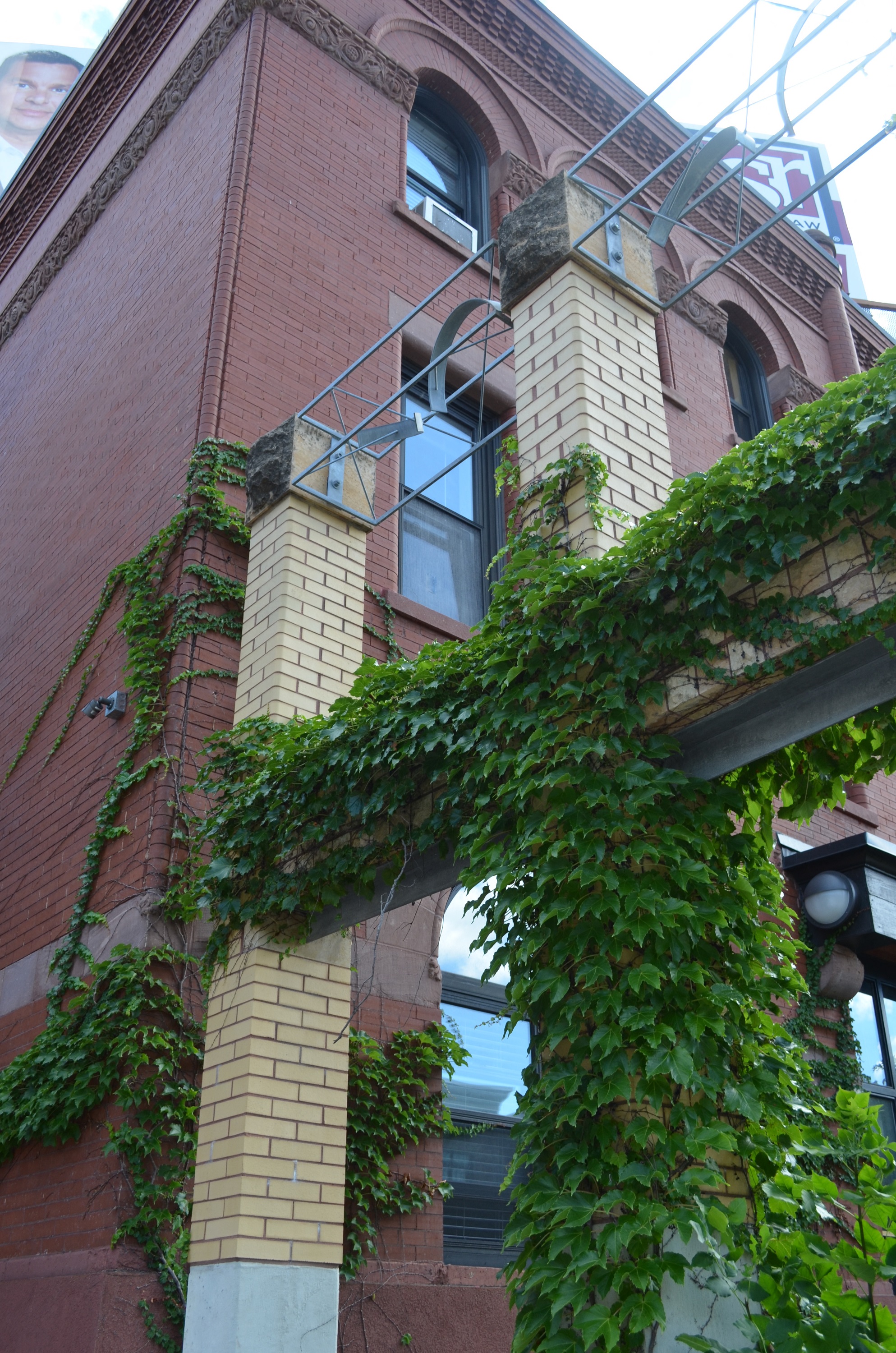 Building Wall with Greenery