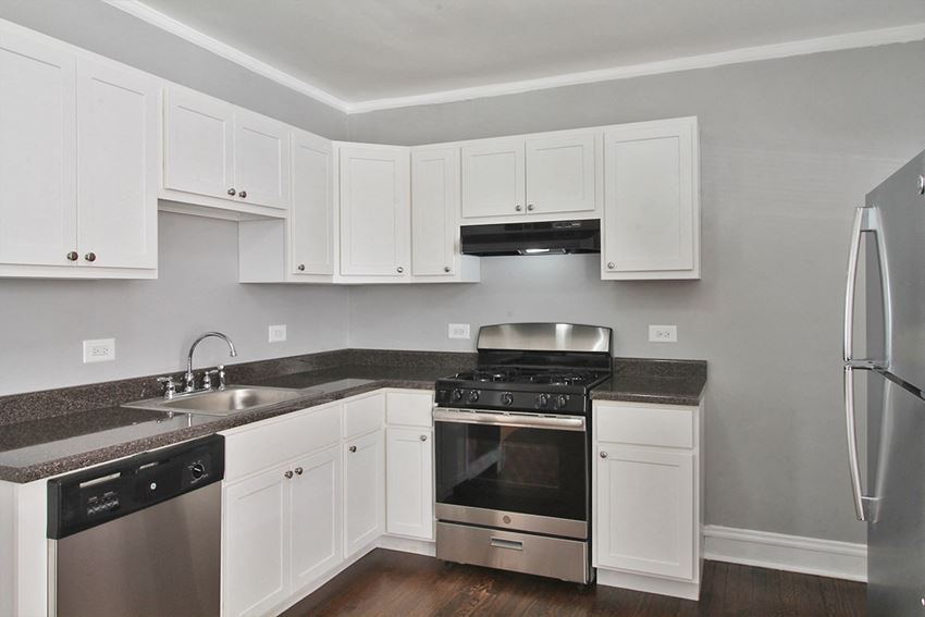 100 S. Harvey Ave. Studio-2 Beds Apartment for Rent - Photo Gallery 1