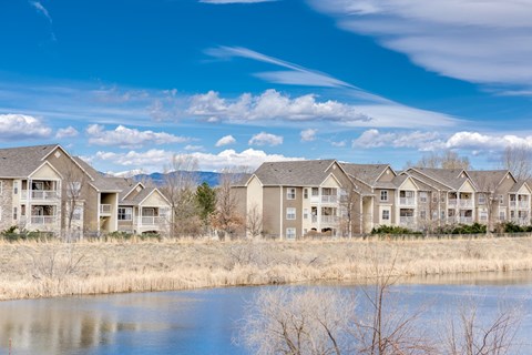 Stonebridge at Twin Peaks | Longmont, Co. Apartments