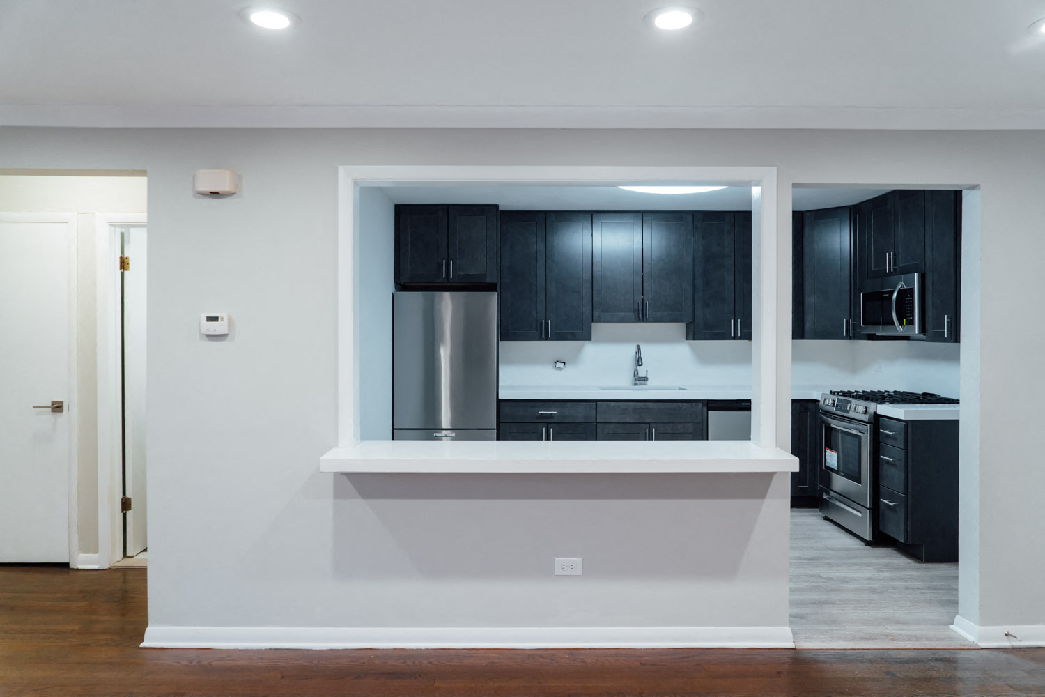 Breakfast Bar 1351-1N