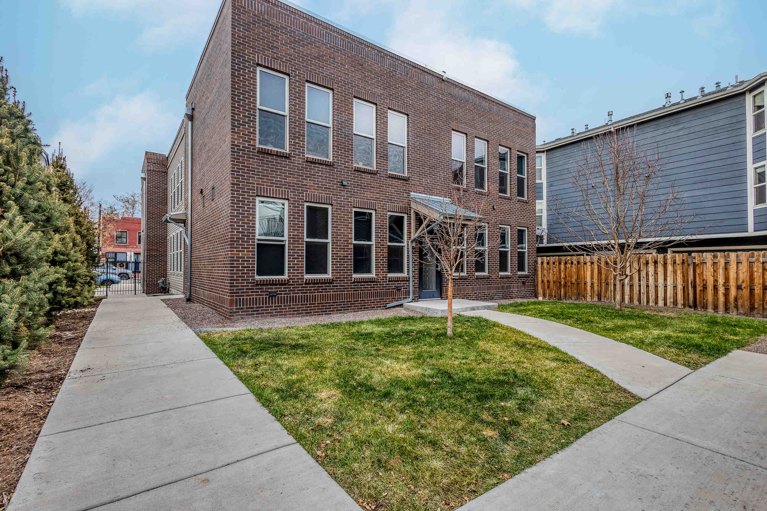 Nexus @ Stout Apartments in Denver, CO