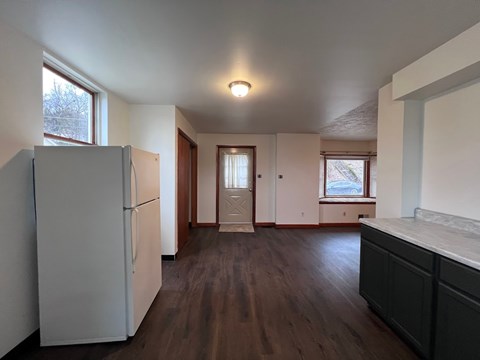 184 Pennsylvania Avenue 2 Beds Apartment for Rent