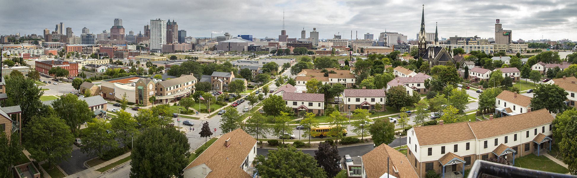 Housing Authority of the City of Milwaukee Live Apartments in