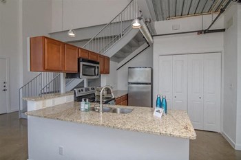All Electric Kitchen at The Landmark, New Braunfels, TX, 78130 - Photo Gallery 46