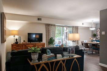 1338 Veterans Highway 1-2 Beds Apartment for Rent - Photo Gallery 3