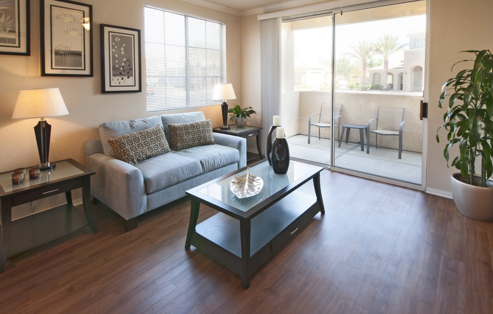 Apartments in Valencia For Rent The Paseo at Town Center