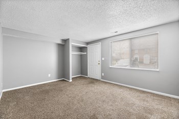 3345 E. 7th Avenue, Management Office Studio-3 Beds Apartment for Rent - Photo Gallery 4