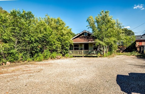 418 South Leroux Street 10 Beds Apartment for Rent