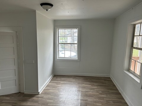 110 Mcmillian Street East 2 Beds Apartment for Rent