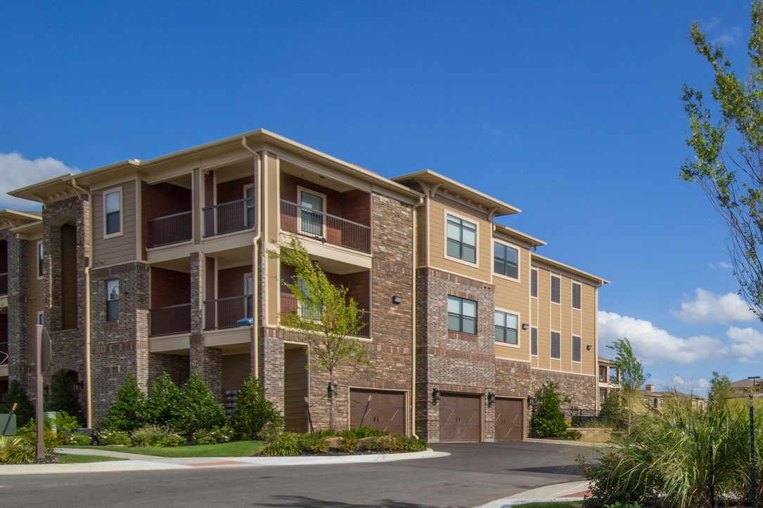 Atria Apartment Homes | Apartments in Tulsa, OK