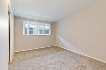 146 Del Mar Circle 2 Beds Apartment for Rent - Photo Gallery 4