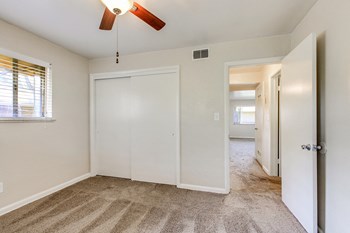 4415 Teller St 2 Beds Apartment for Rent - Photo Gallery 12