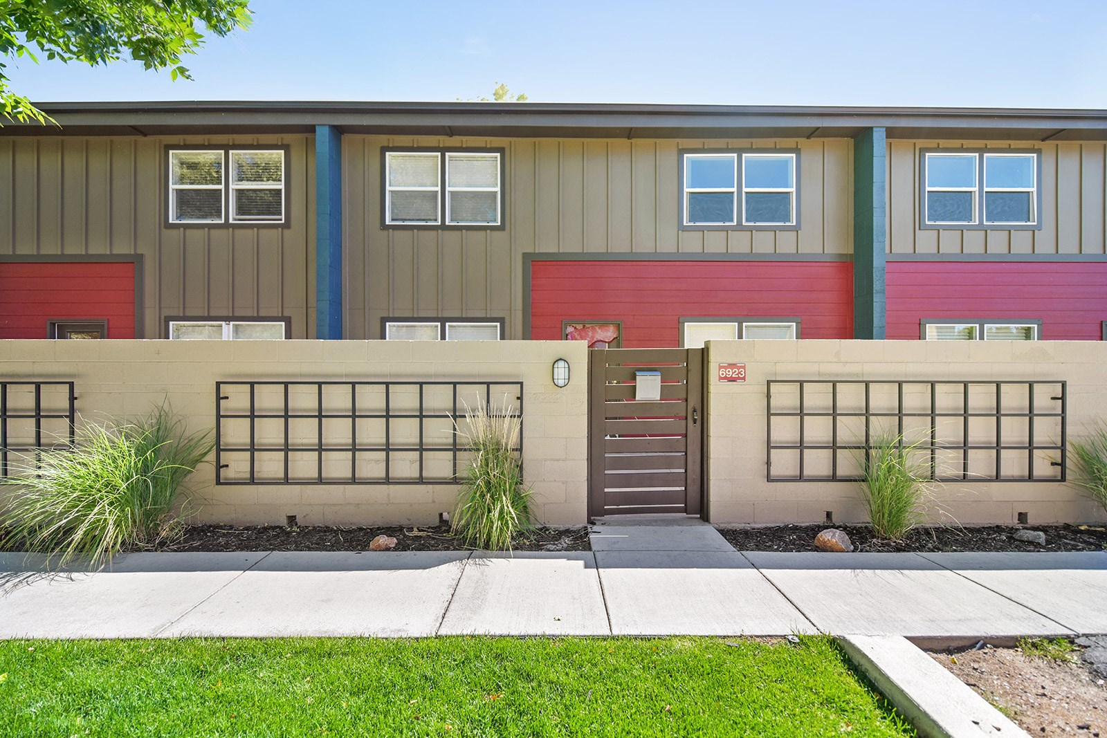 Holiday Gardens Apartments, 1307 Pierce St, Lakewood, CO RentCafe