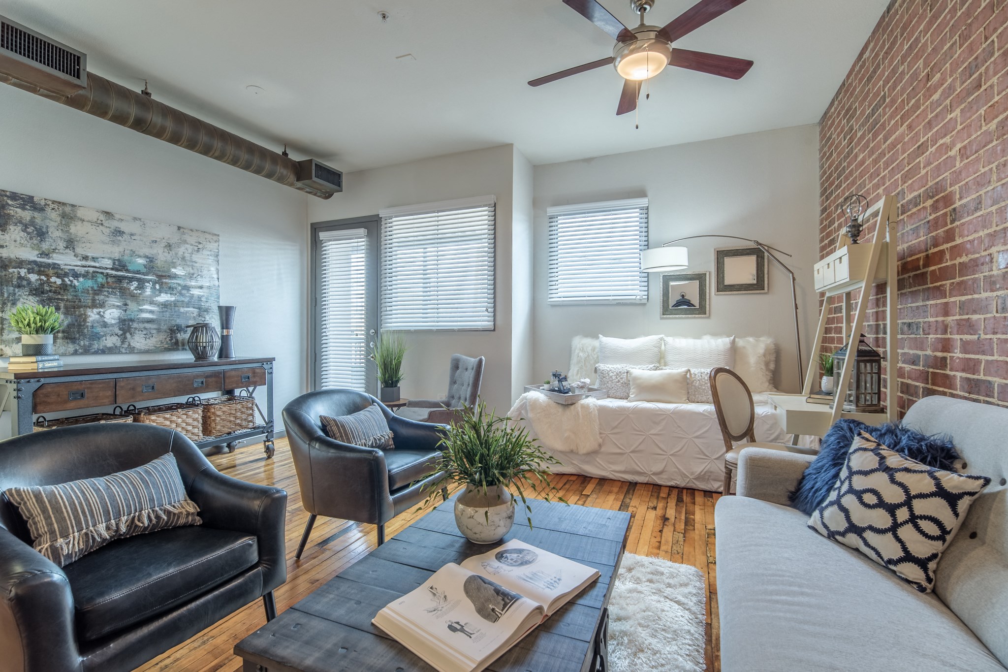 Bel Air Downtown Apartments, 1410 K Avenue Suite 1105A, Plano, TX