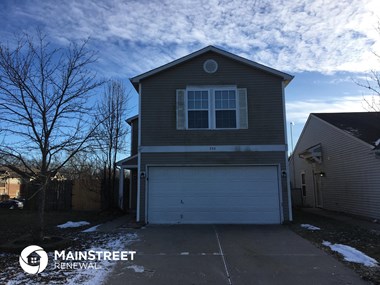 755 Fern St 3 Beds Apartment for Rent