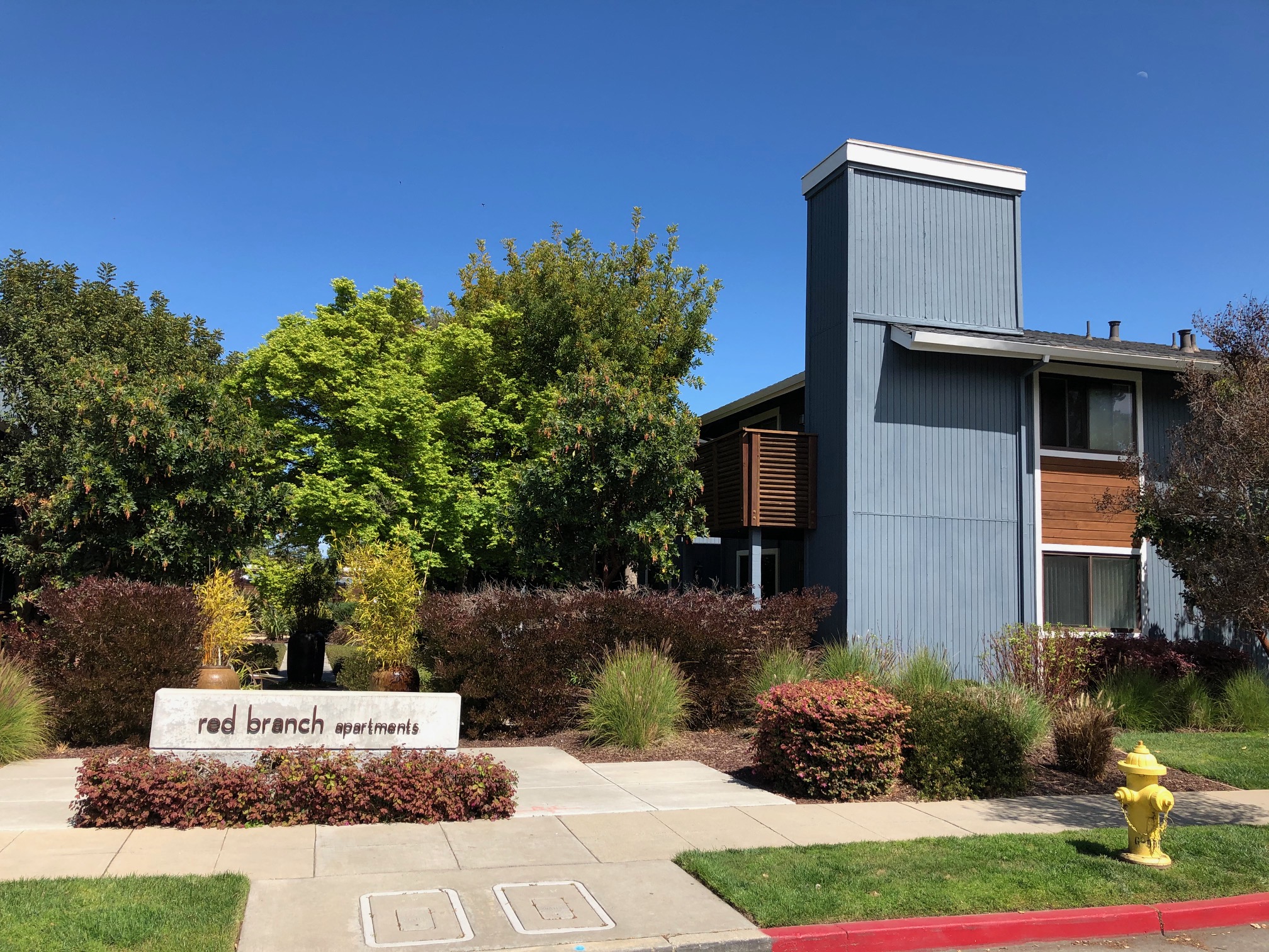 Red Branch Apartments is a similar property to Maison Massol located in Los Gatos