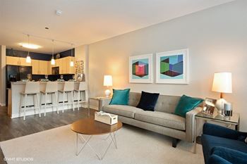 Spacious living room