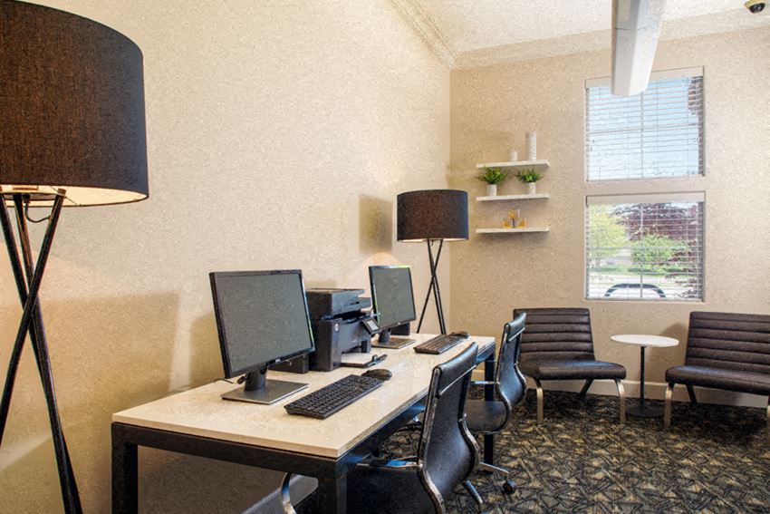 6925 S 115th St Plz Studio-2 Beds Apartment for Rent - Photo Gallery