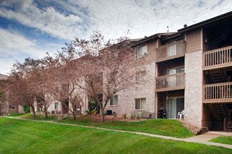 4400 Park Ave 1-2 Beds Apartment for Rent - Photo Gallery