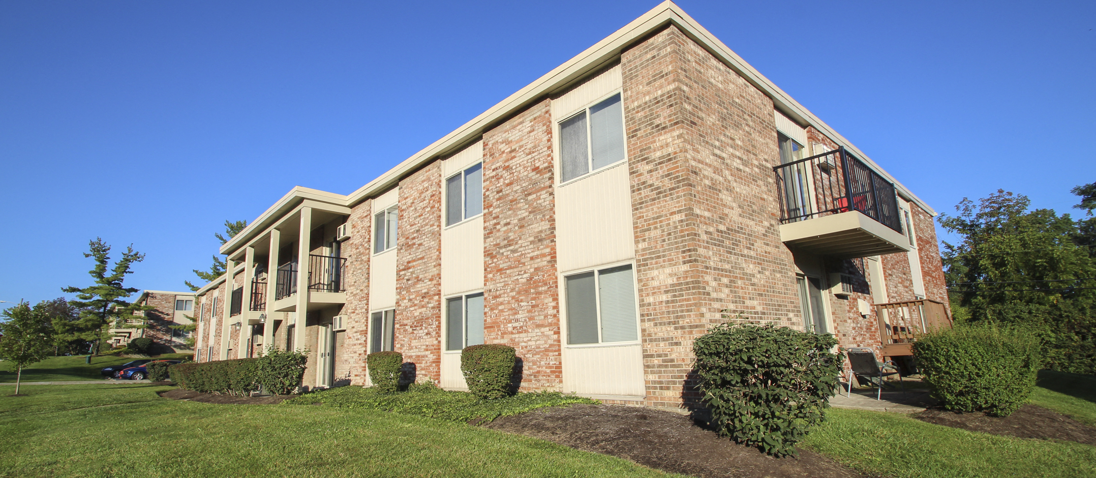 Blue Grass Manor Apartments in Erlanger, KY