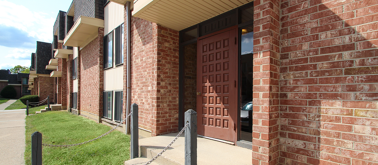 Wyoming Hills Apartments in Dayton, OH