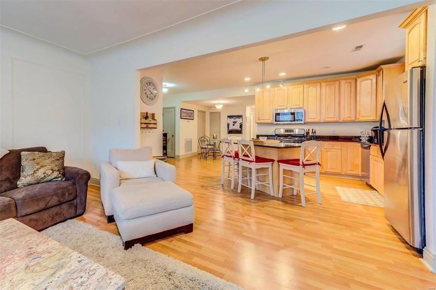 2 Bed 2 Bath