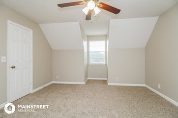 528 Piccadilly Row 3 Beds House for Rent - Photo Gallery 10